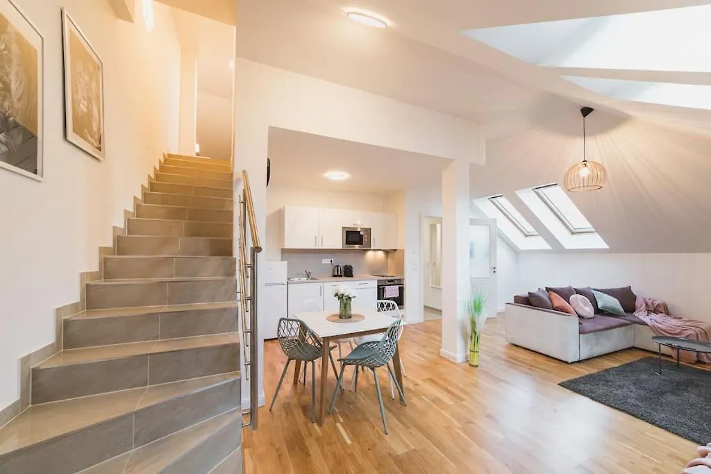 Royal Loft Apartment 110M2 Praha